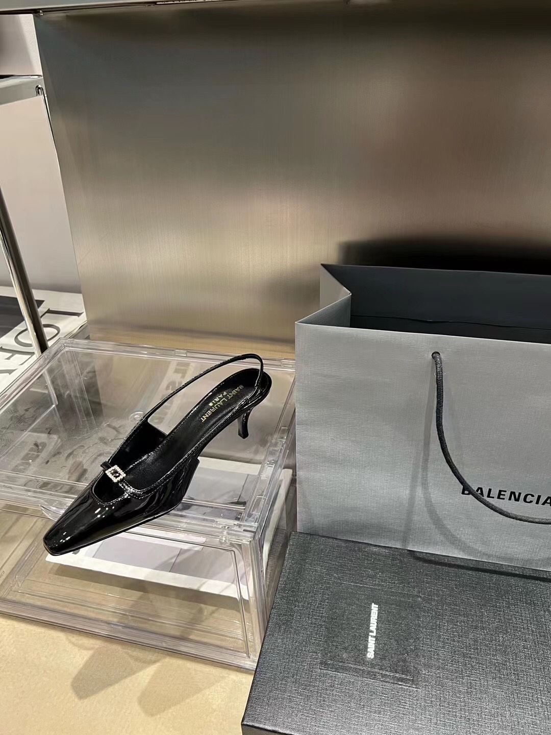 𝙎𝙖𝙞𝙣𝙩 𝙇𝙖𝙪𝙧𝙚𝙣𝙩 | 𝟐𝟎𝟐𝟐/𝐒𝐒 𝐧𝐞𝐰 YSL｜New Muller Sandals Crystal Sheepskin