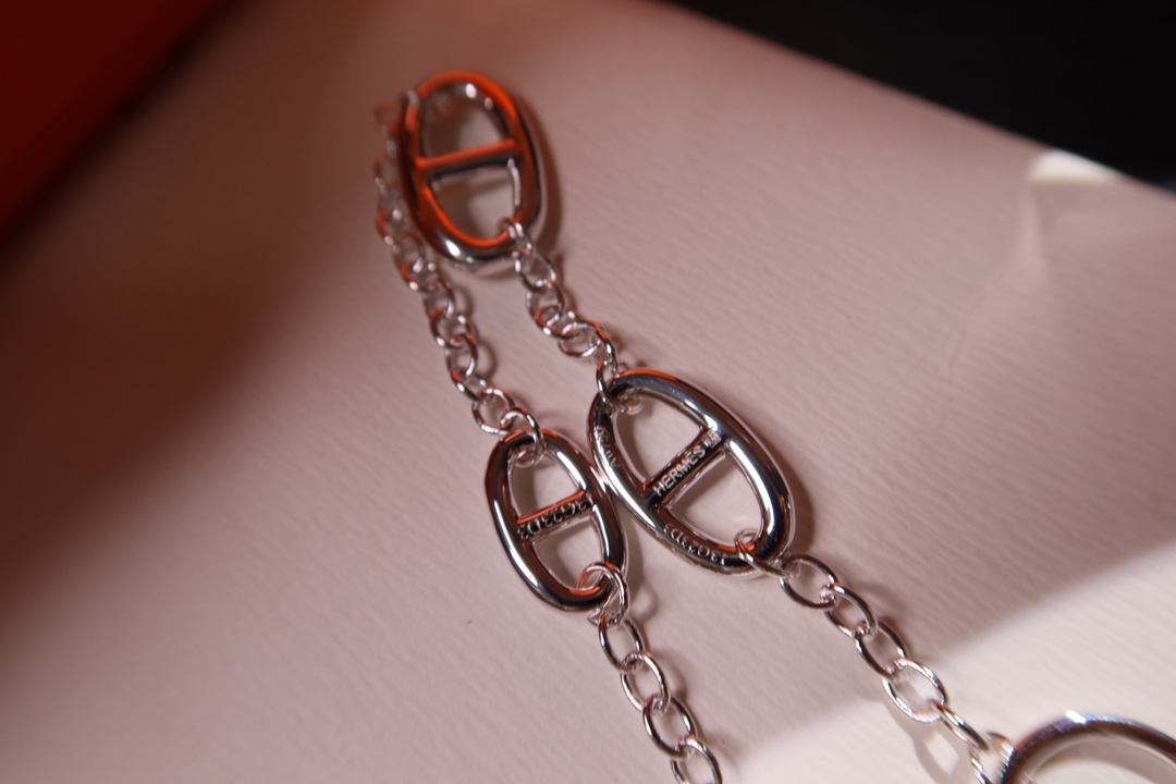 Hermes bracelet