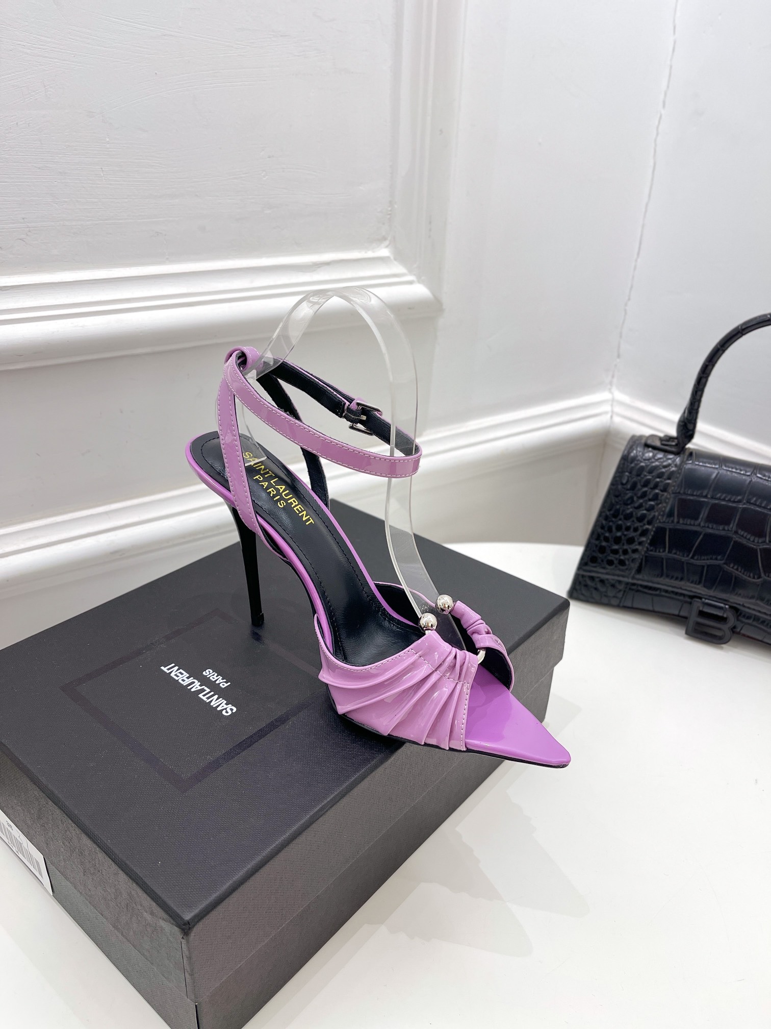 𝙎𝙖𝙞𝙣𝙩 𝙇𝙖𝙪𝙧𝙚𝙣𝙩 | 𝟐𝟎𝟐𝟏/𝐒𝐒 𝐧𝐞𝐰 YSL｜Roland 2022/fw early spring new baked high heels