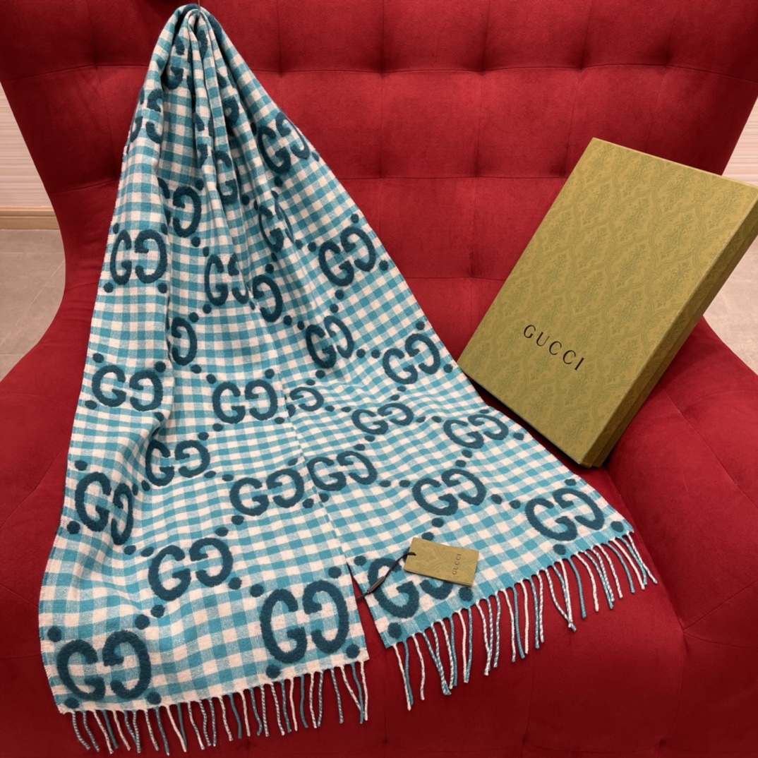 GUCCI Plaid two-color tassel scarf 95% wool ➕ 5% nylon