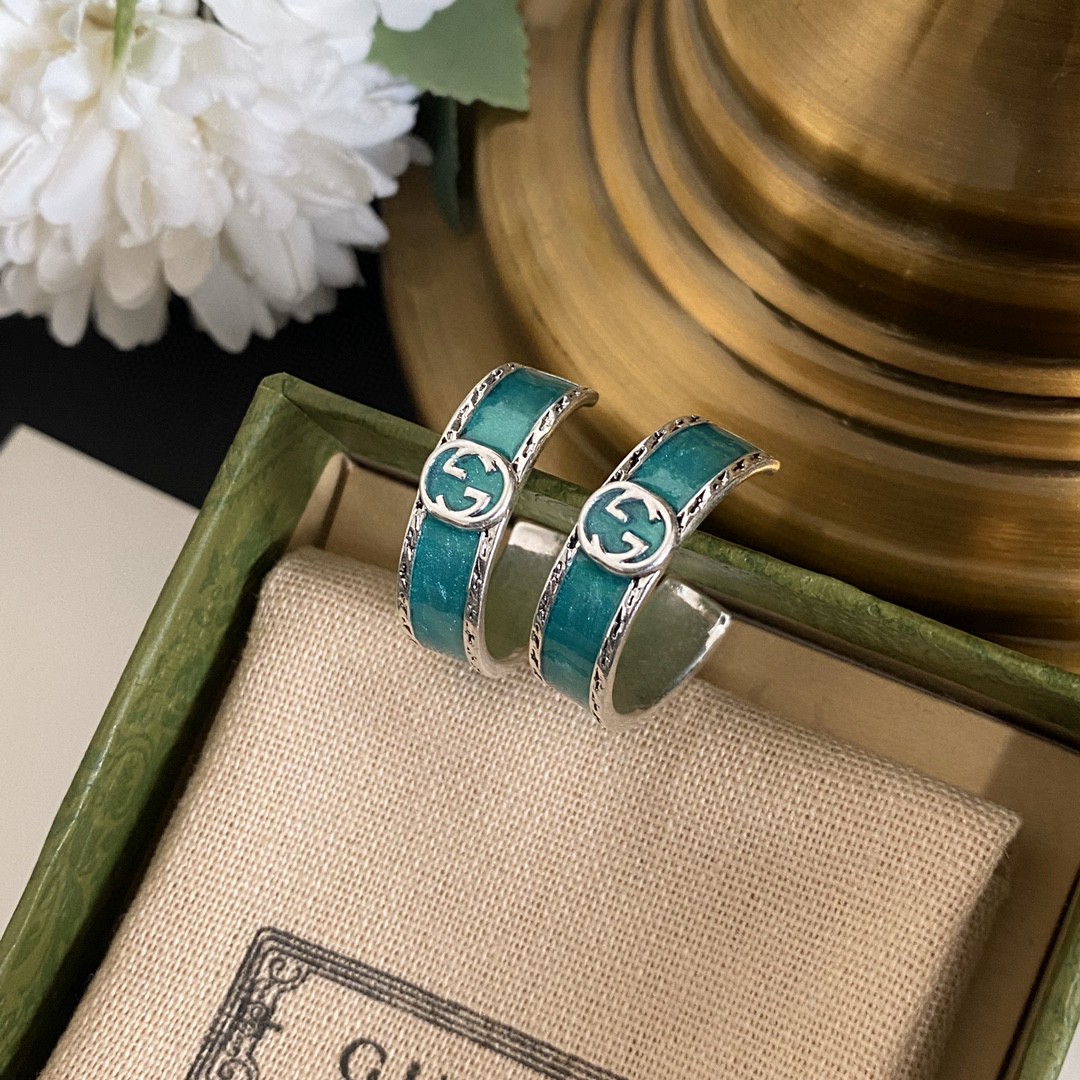 𝐆𝐮𝐜𝐜𝐢 star aquamarine hoop earrings