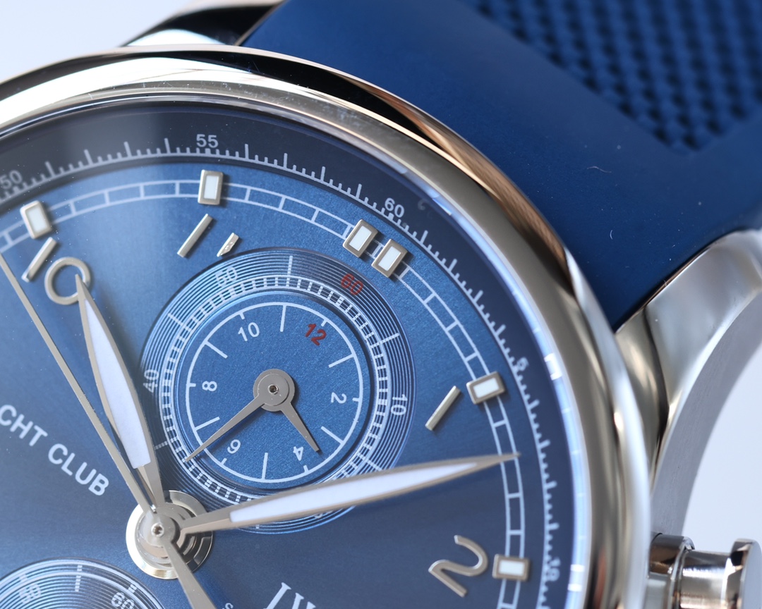 IWC- V9 Ultimate Edition Portuguese IW390704 Diameter Cal. 89361 Chronograph Movement