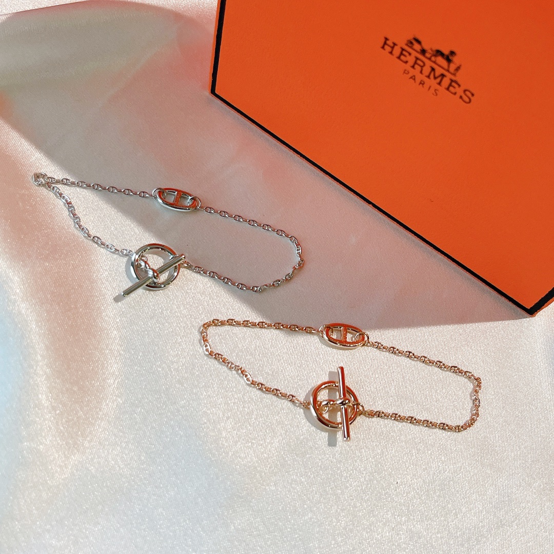 Hermes bracelet