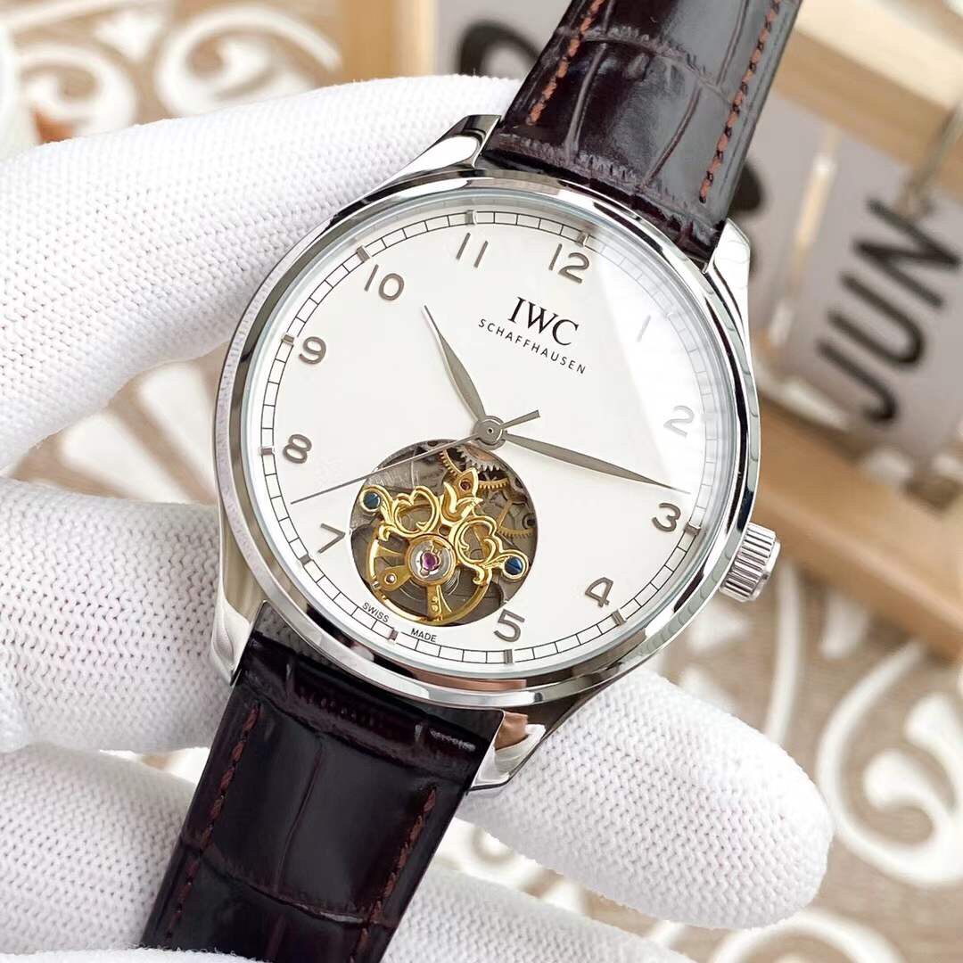 IWC- Fine men's watches Fully automatic mechanical movement, top 316 steel case and strap