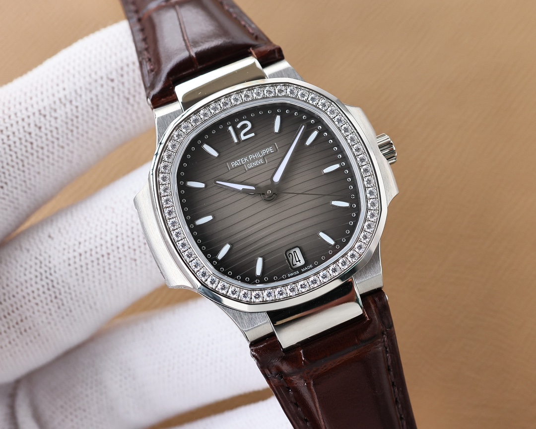 Patek Philippe Sporty Elegance Nautilus Ladies Watch