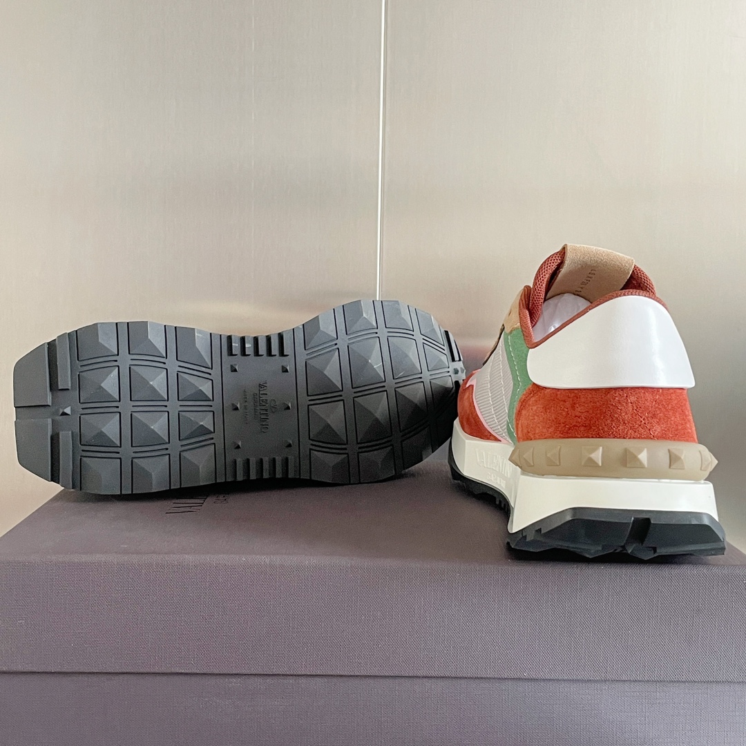 【Valentino】𝟐𝟎𝟐𝟏/𝐒𝐒 𝐧𝐞𝐰  Valentino new NETRUNNER series casual air cushion sports shoes