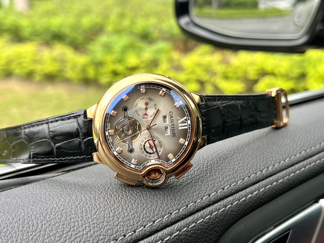 Cartier Fine Men's Watches