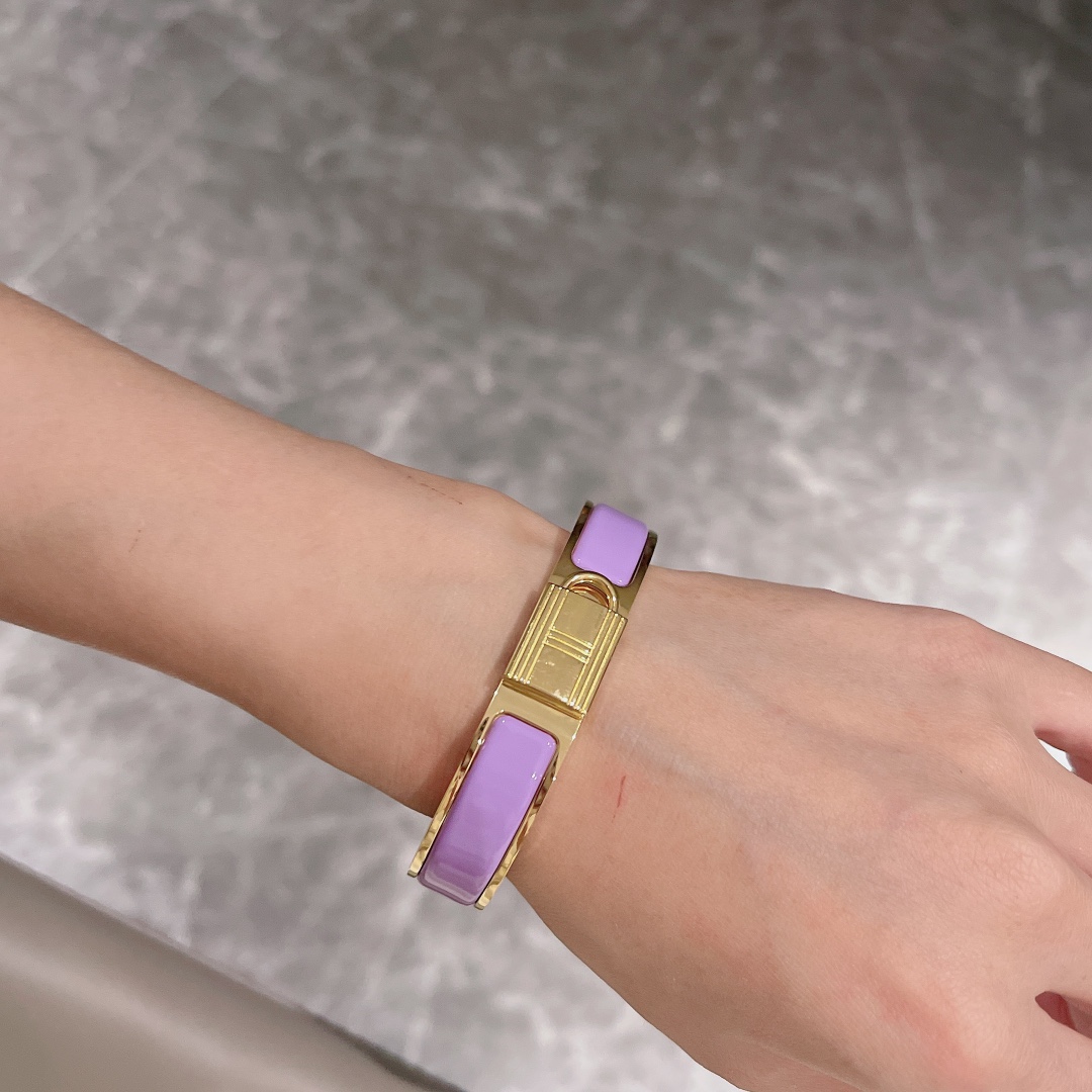 Hermes bracelet