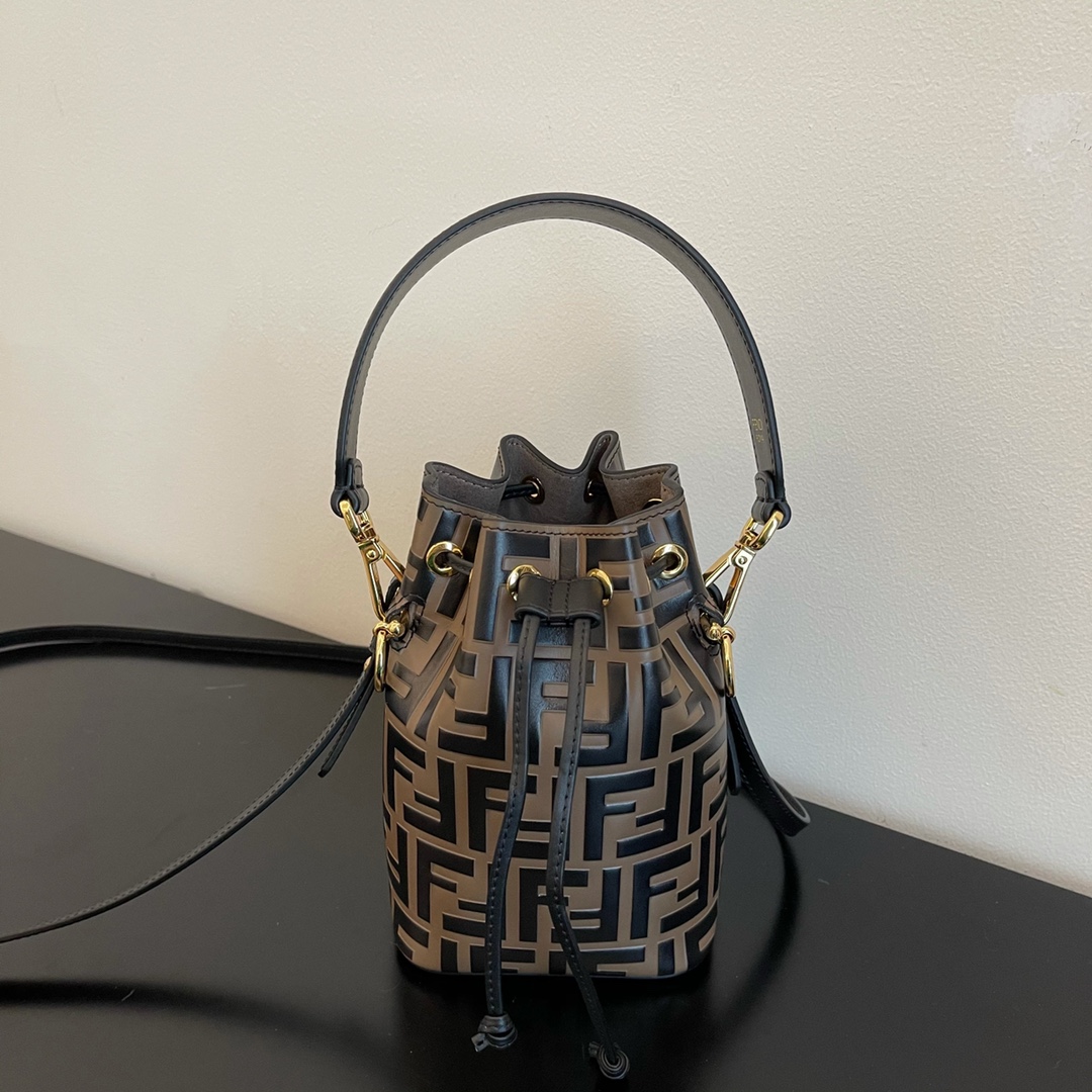 FENDI new mon tresor bag F printed bucket bag