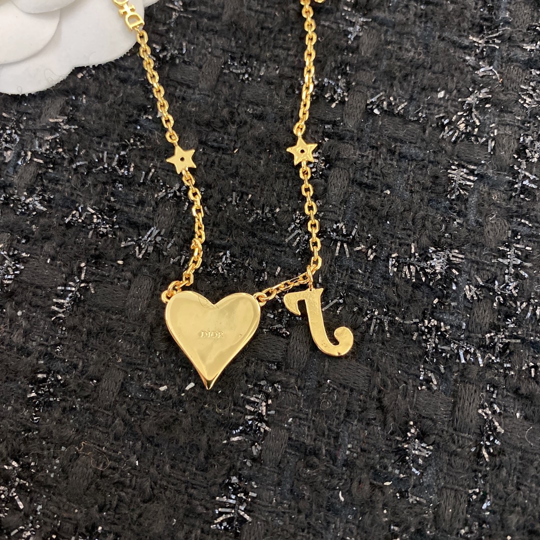 Dior necklace