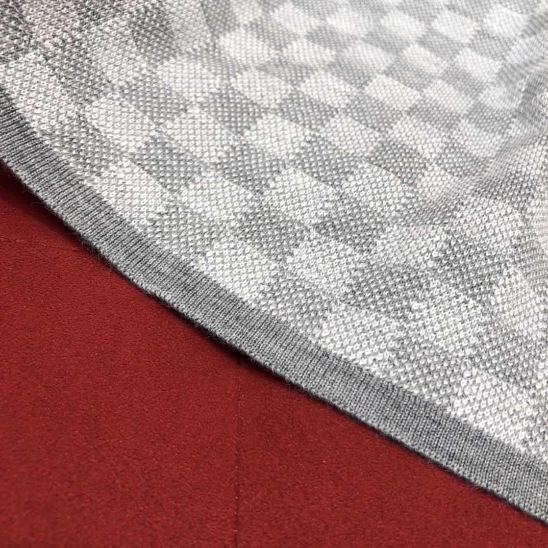 𝐋𝐨𝐮𝐢𝐬 𝐯𝐮𝐢𝐭𝐭𝐨𝐧 Checkered Men's Scarf 100% Wool