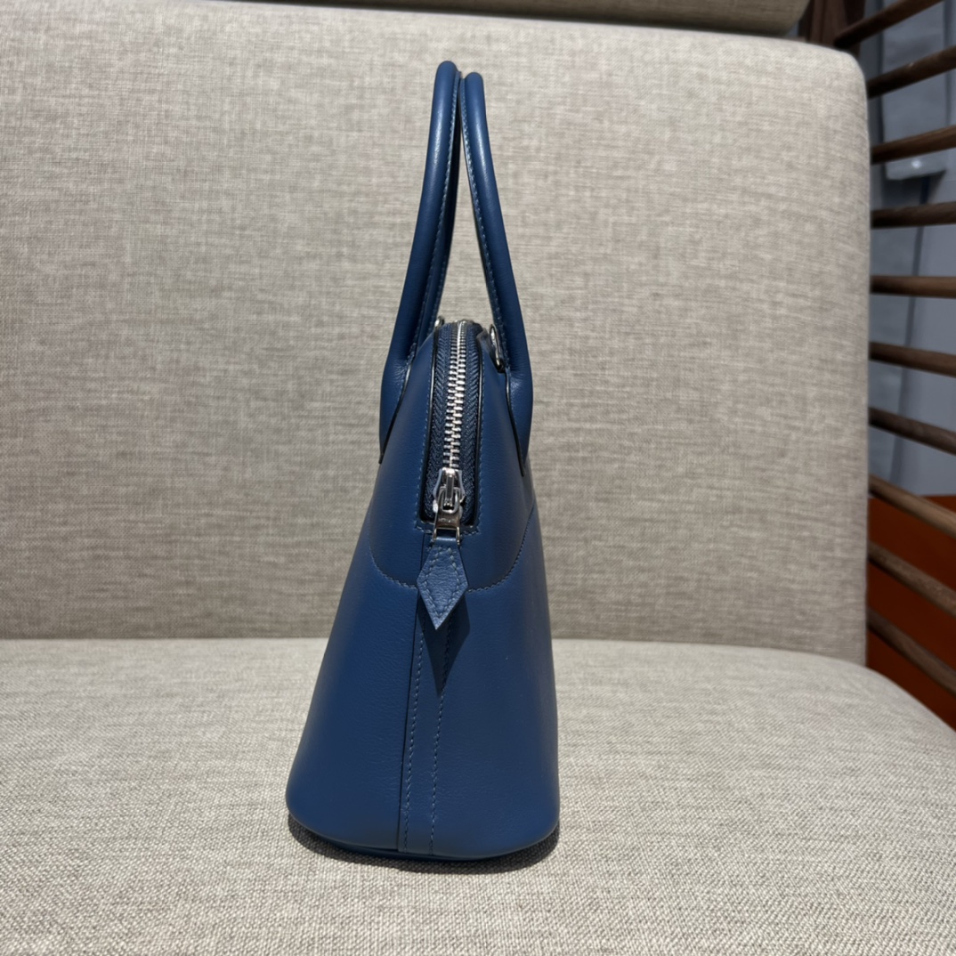 Bolide27cm R2 onyx blue, goatskin, handmade, beeswax thread stitching