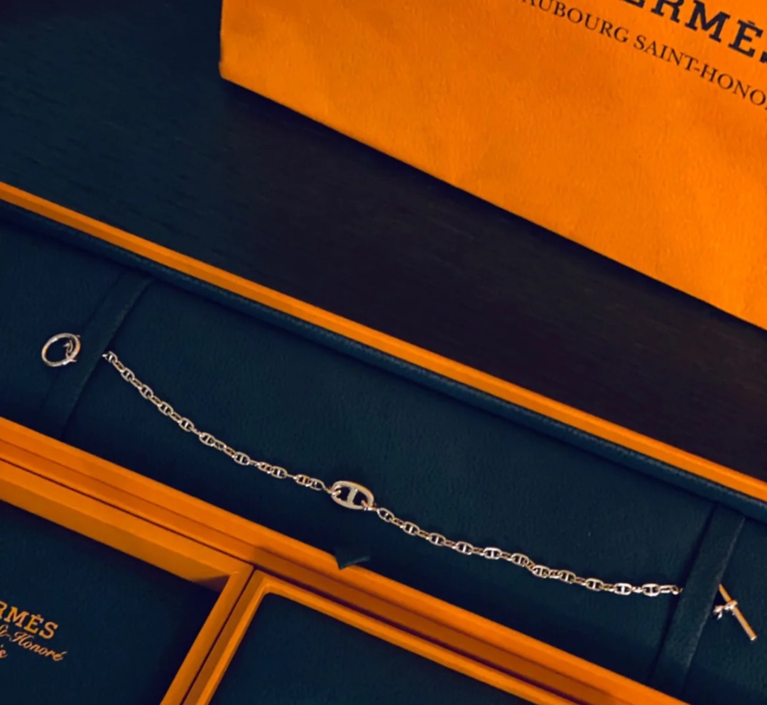 Hermes bracelet