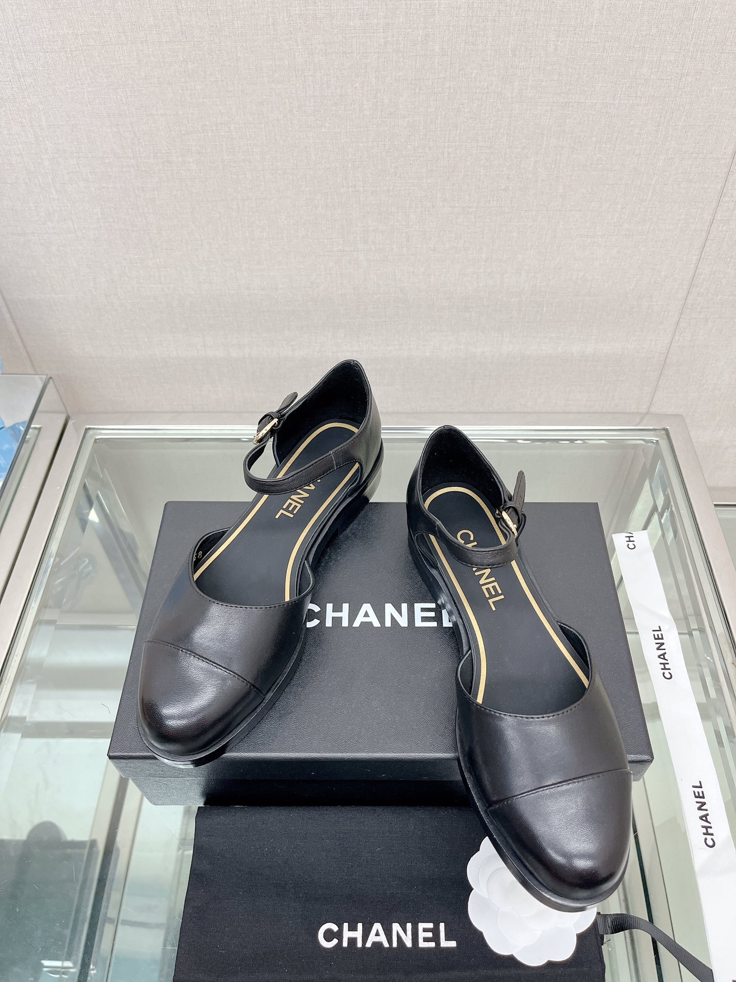 CHANEL 23Ss small incense thick bottom Mary Jane hollow sandals imported lambskin