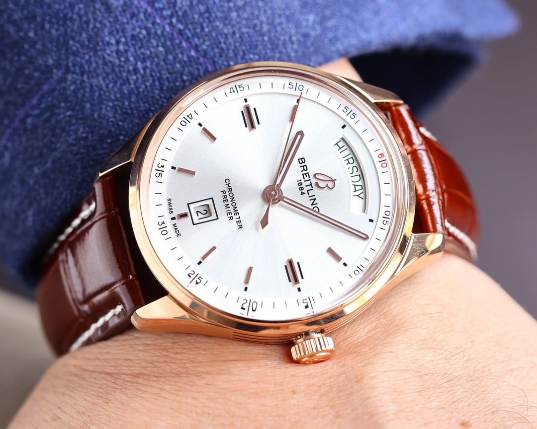 Breitling - Avenger Automatic Mechanical Arch Bridge Reinforced Glass