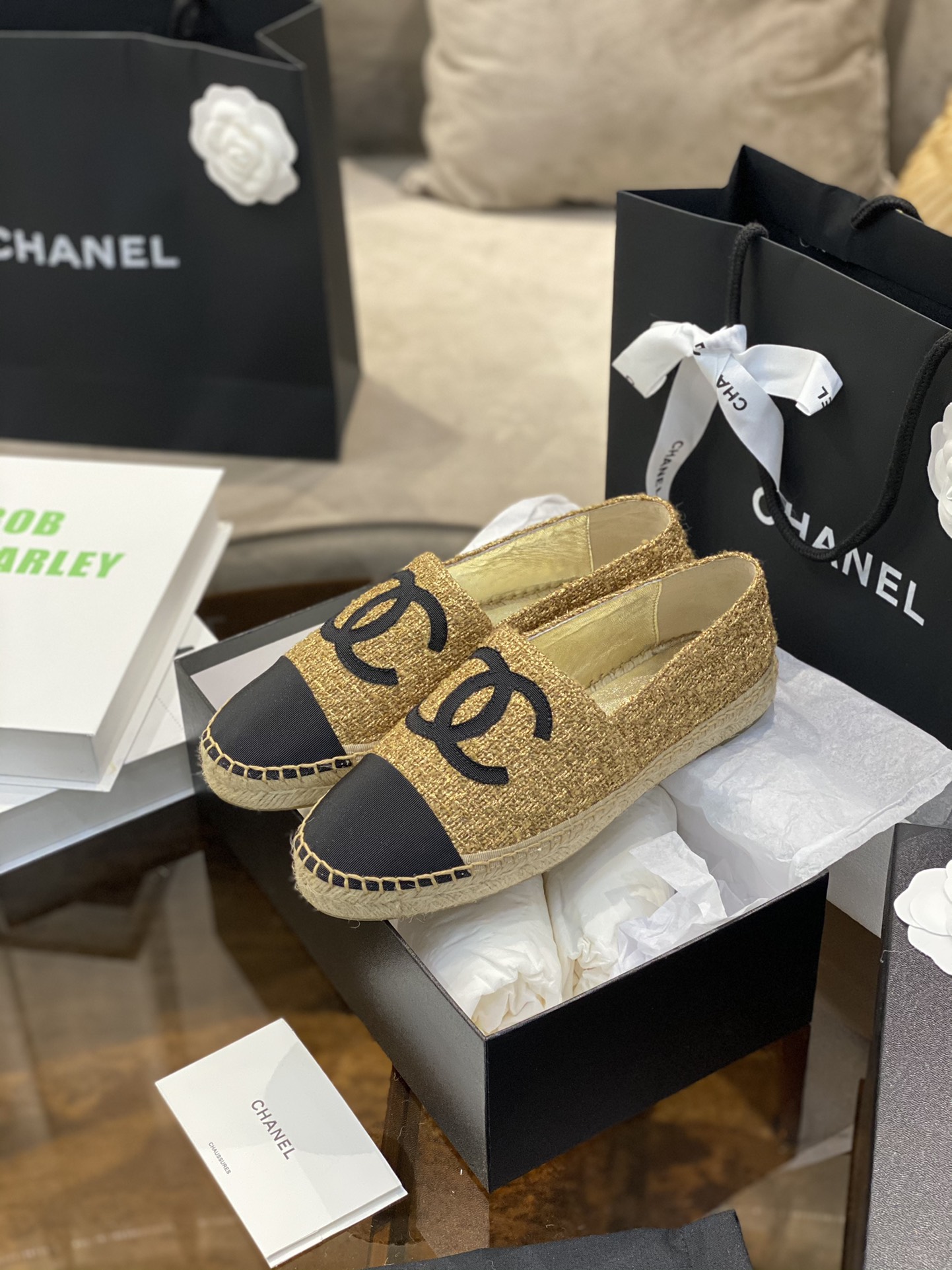 CHANEL fisherman shoes Chanel classic version of the original injection of rubber translucent rubber original color hemp sole
