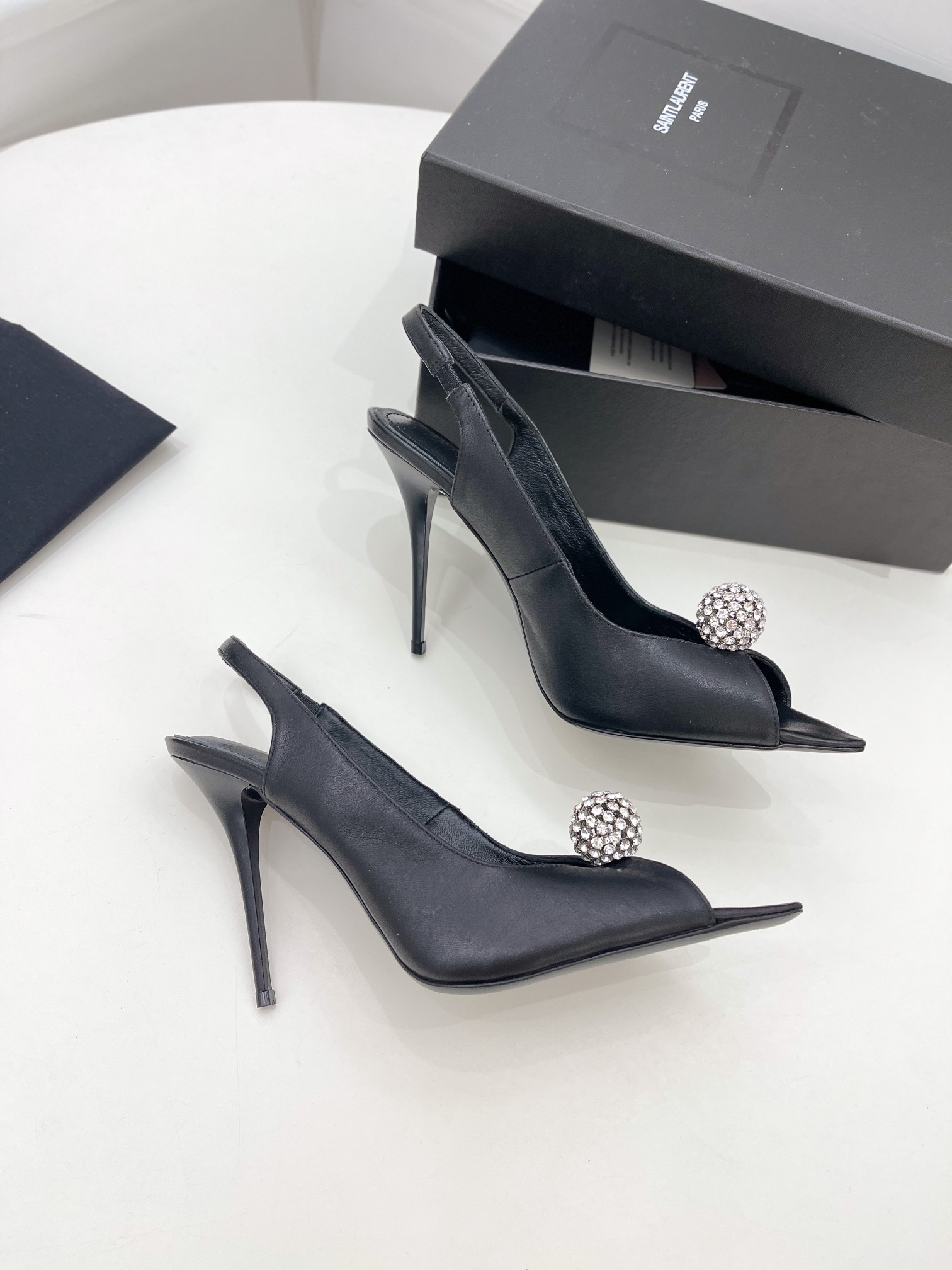 𝙎𝙖𝙞𝙣𝙩 𝙇𝙖𝙪𝙧𝙚𝙣𝙩 | 𝟐𝟎𝟐𝟏/𝐒𝐒 𝐧𝐞𝐰 YSL｜Roland 2022/fw early spring new baked high heels