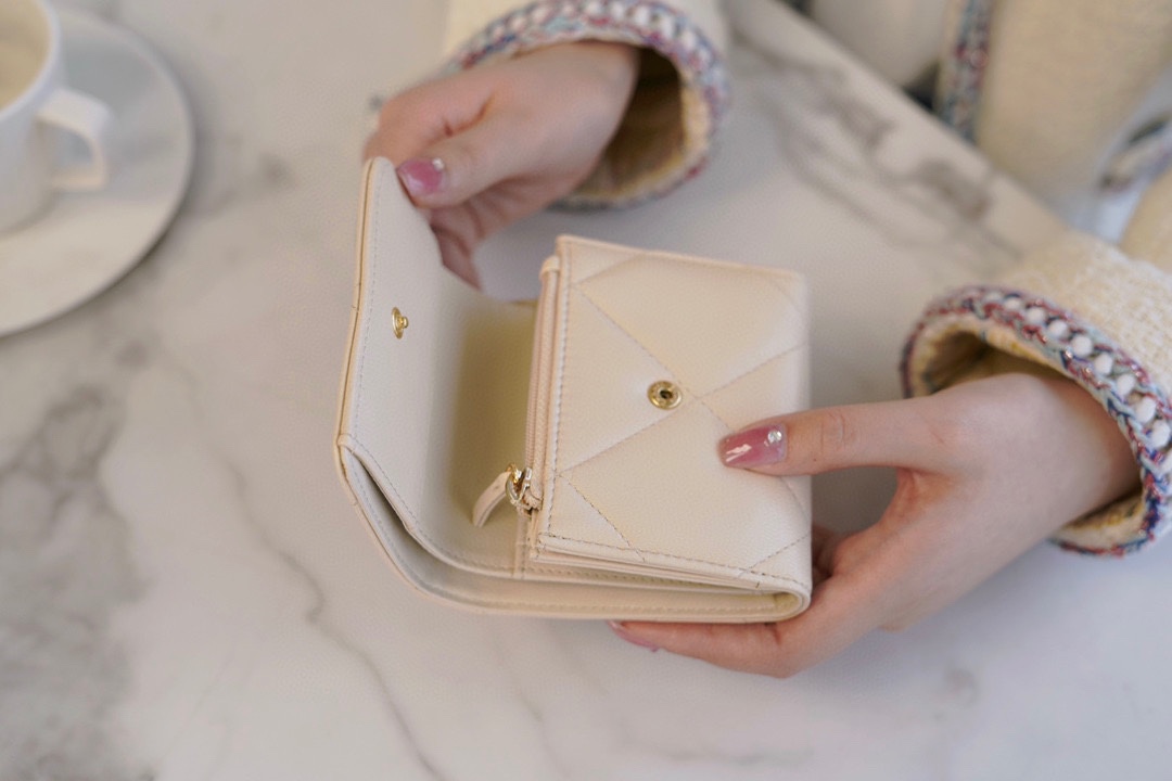 𝗖𝗛𝗔𝗘𝗡𝗟✦In goatskin leather🐐 19 Series Short Clip Milk Tea Apricot
