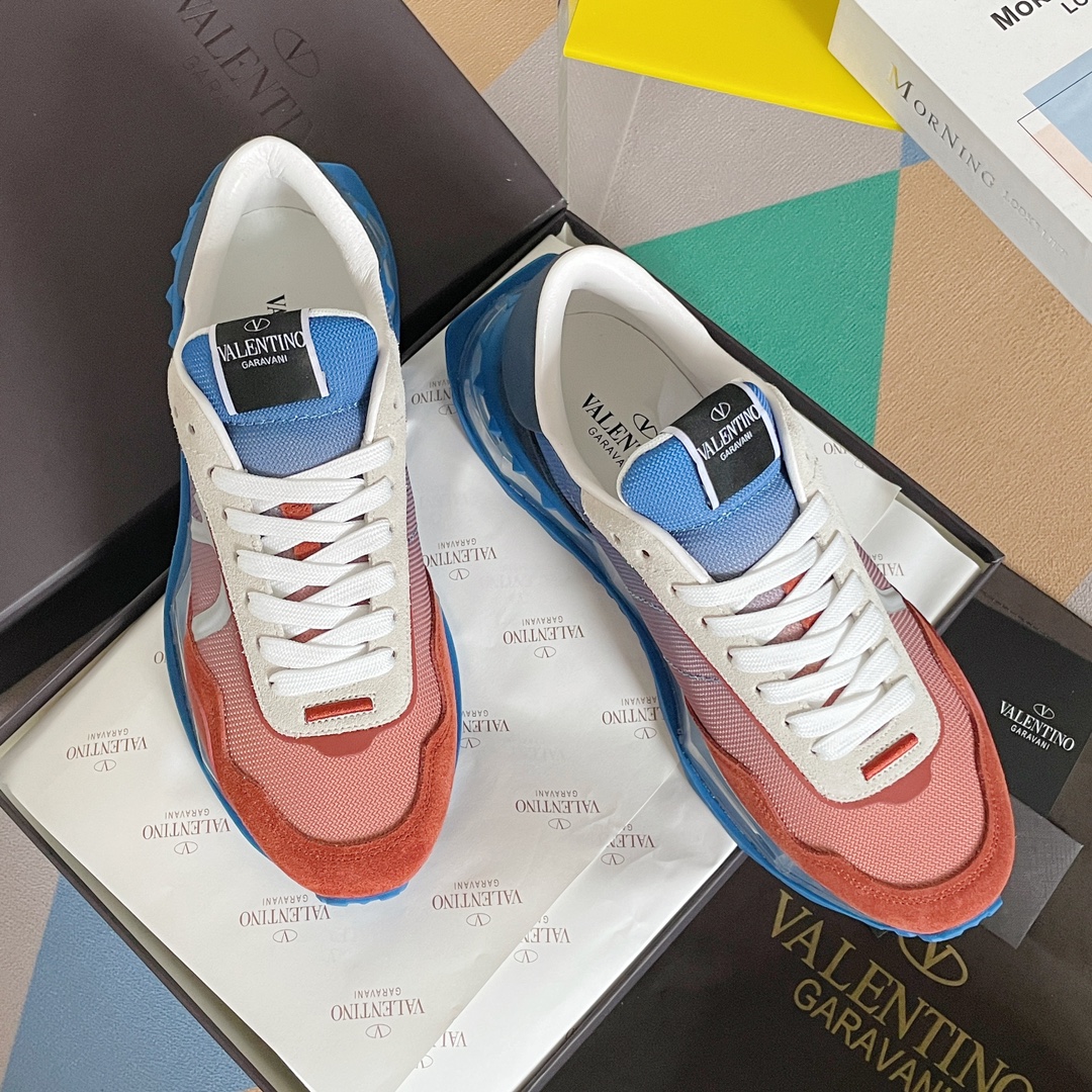 【Valentino】𝟐𝟎𝟐𝟏/𝐒𝐒 𝐧𝐞𝐰  Valentino new NETRUNNER series casual air cushion sports shoes