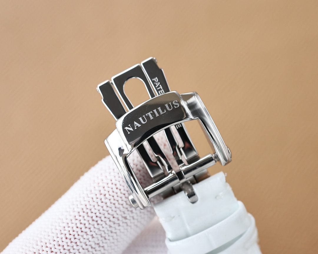 Patek Philippe Sporty Elegance Nautilus Ladies Watch