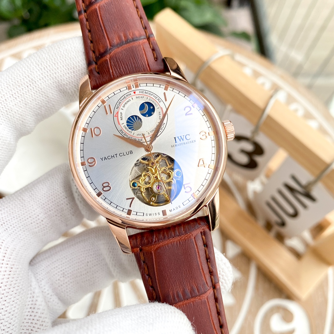 IWC- Fine men's watches Fully automatic mechanical movement, top 316 steel case and strap