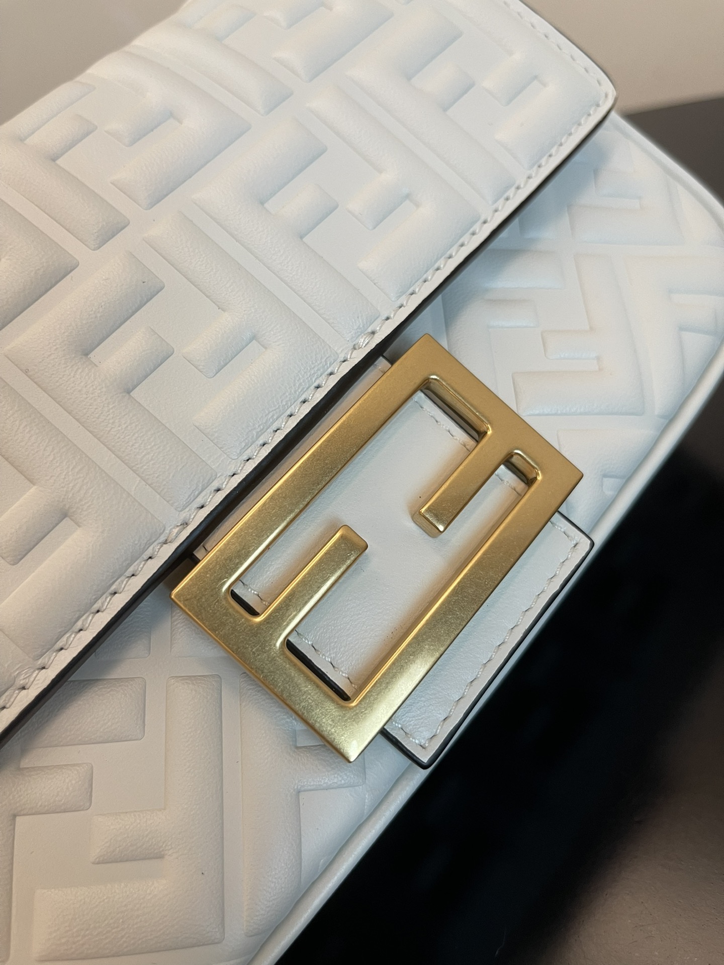 FENDI Baguette Chain Collection