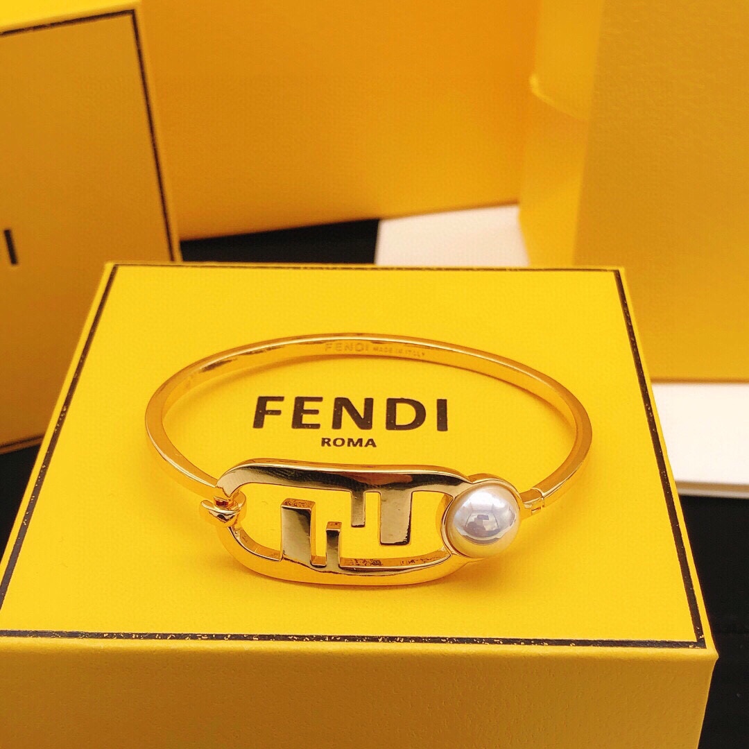 Fendi bracelet
