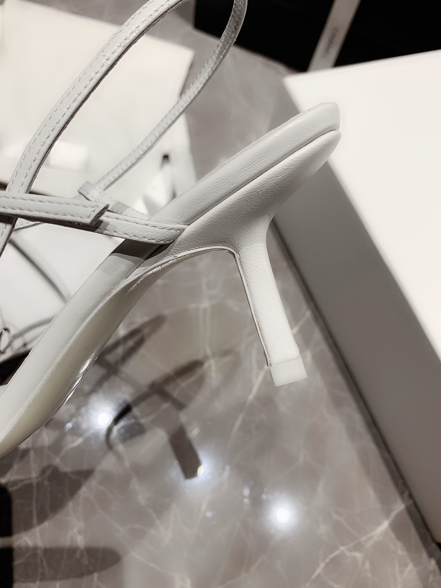 THE ROW - Top Edition Spring/Summer 2020 New The Row goddess level thin strap high heel sandals