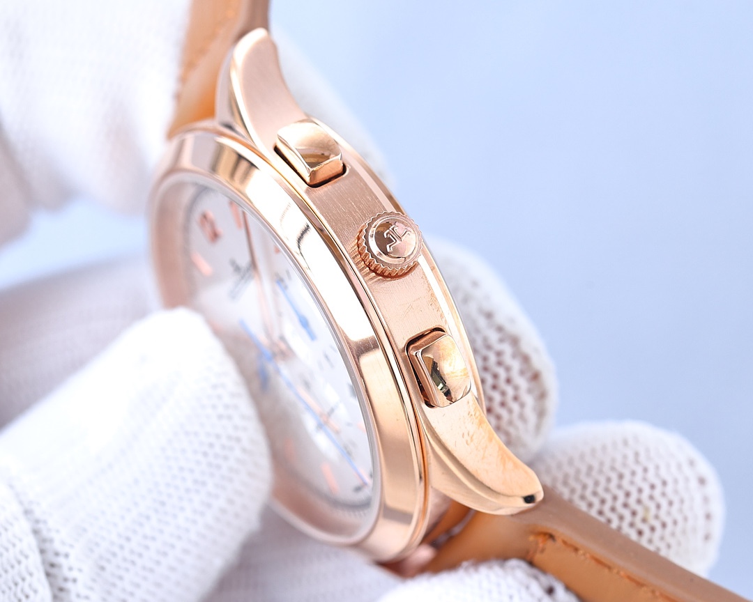 Jaeger-LeCoultre Fine Men's Watches