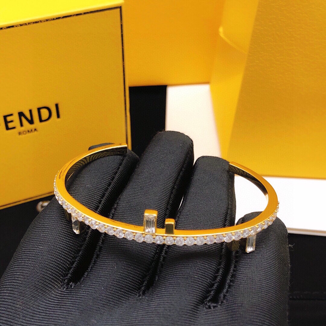Fendi bracelet