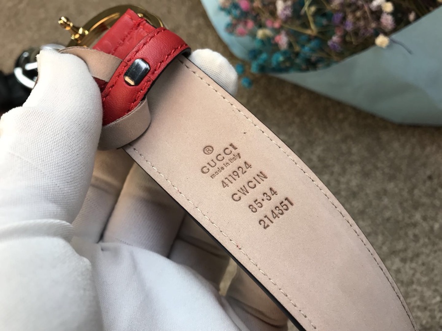 GUCCI double G buckle G buckle leather embossed