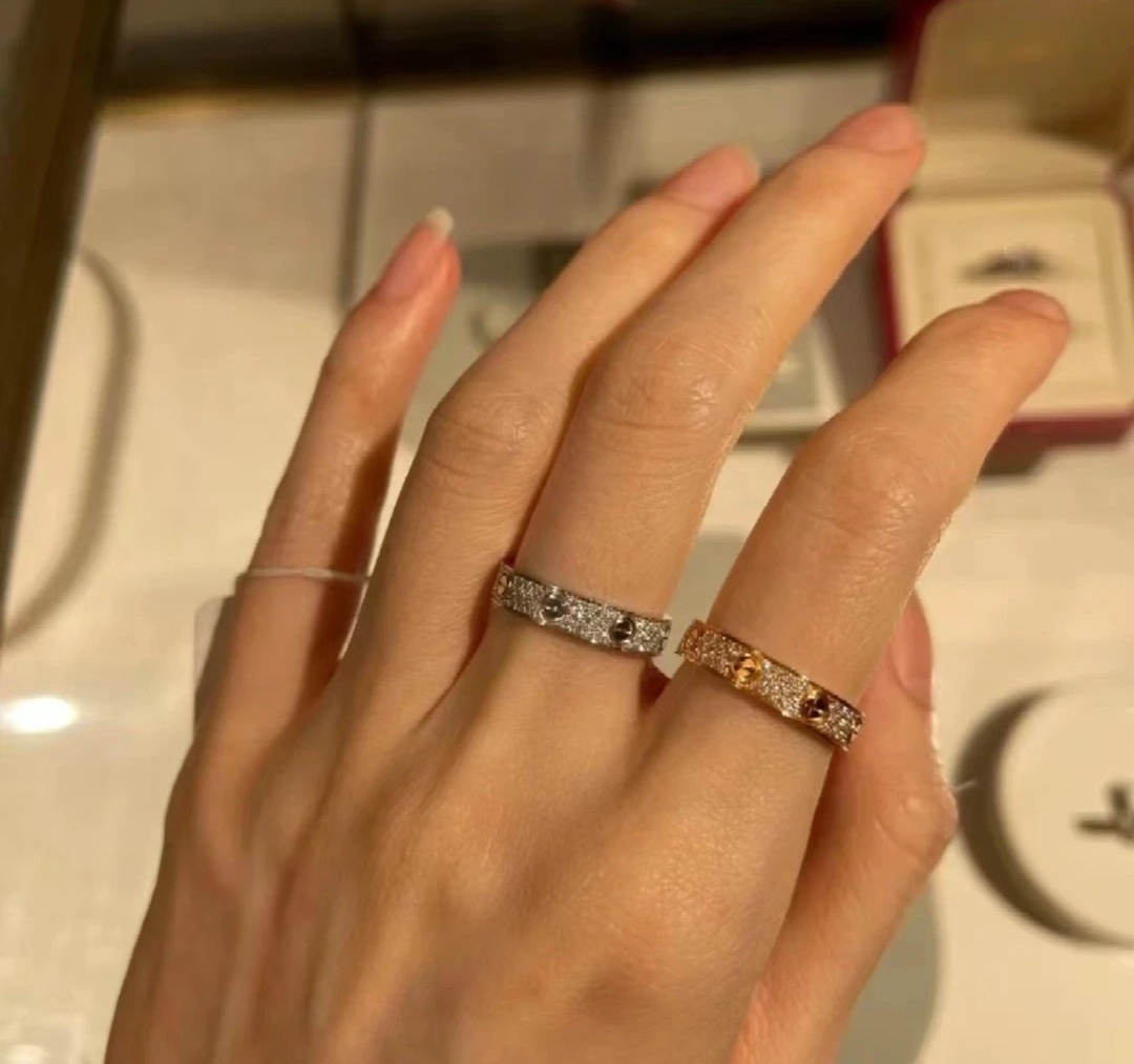 Cartier ring