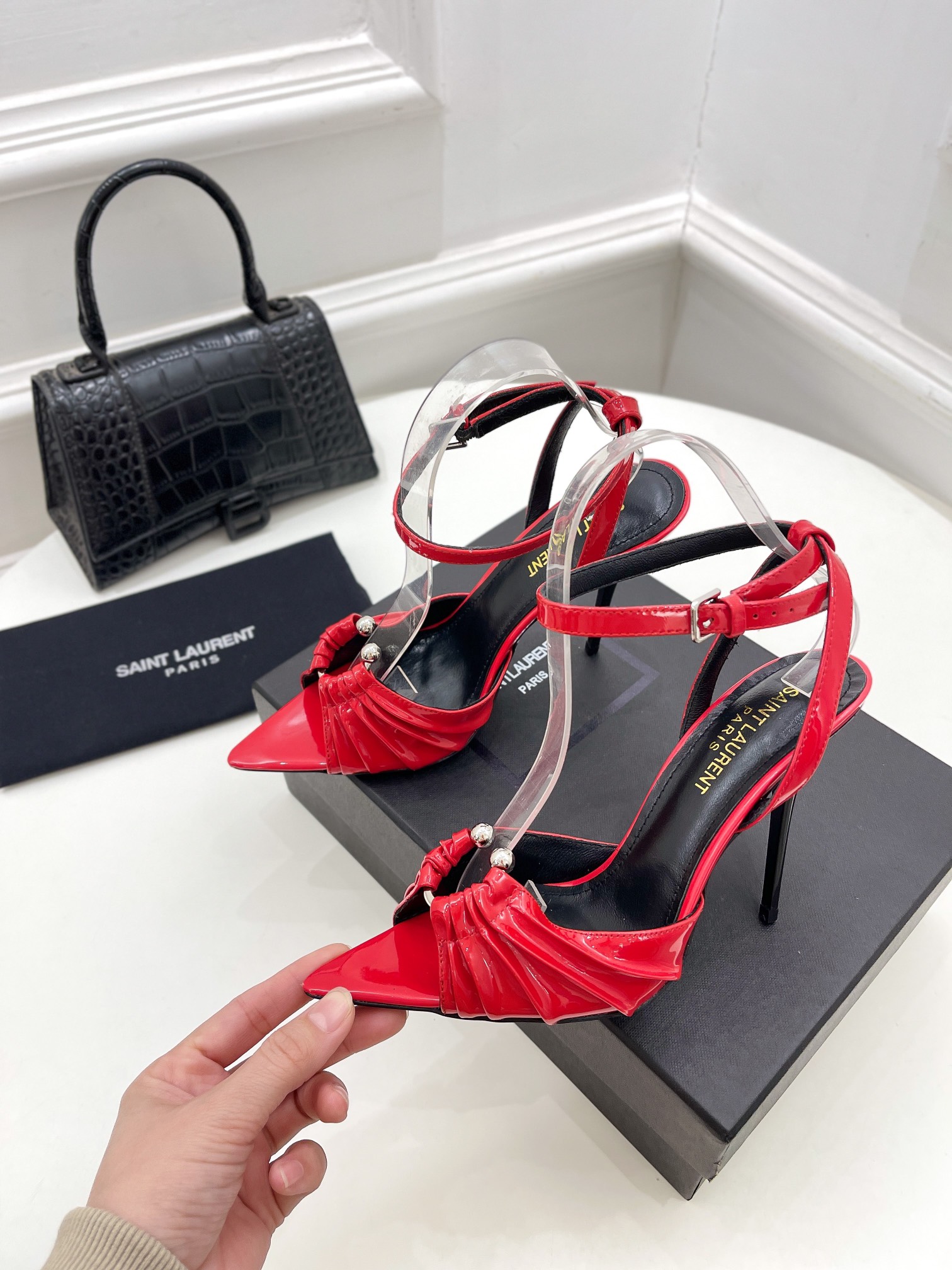 𝙎𝙖𝙞𝙣𝙩 𝙇𝙖𝙪𝙧𝙚𝙣𝙩 | 𝟐𝟎𝟐𝟏/𝐒𝐒 𝐧𝐞𝐰 YSL｜Roland 2022/fw early spring new baked high heels