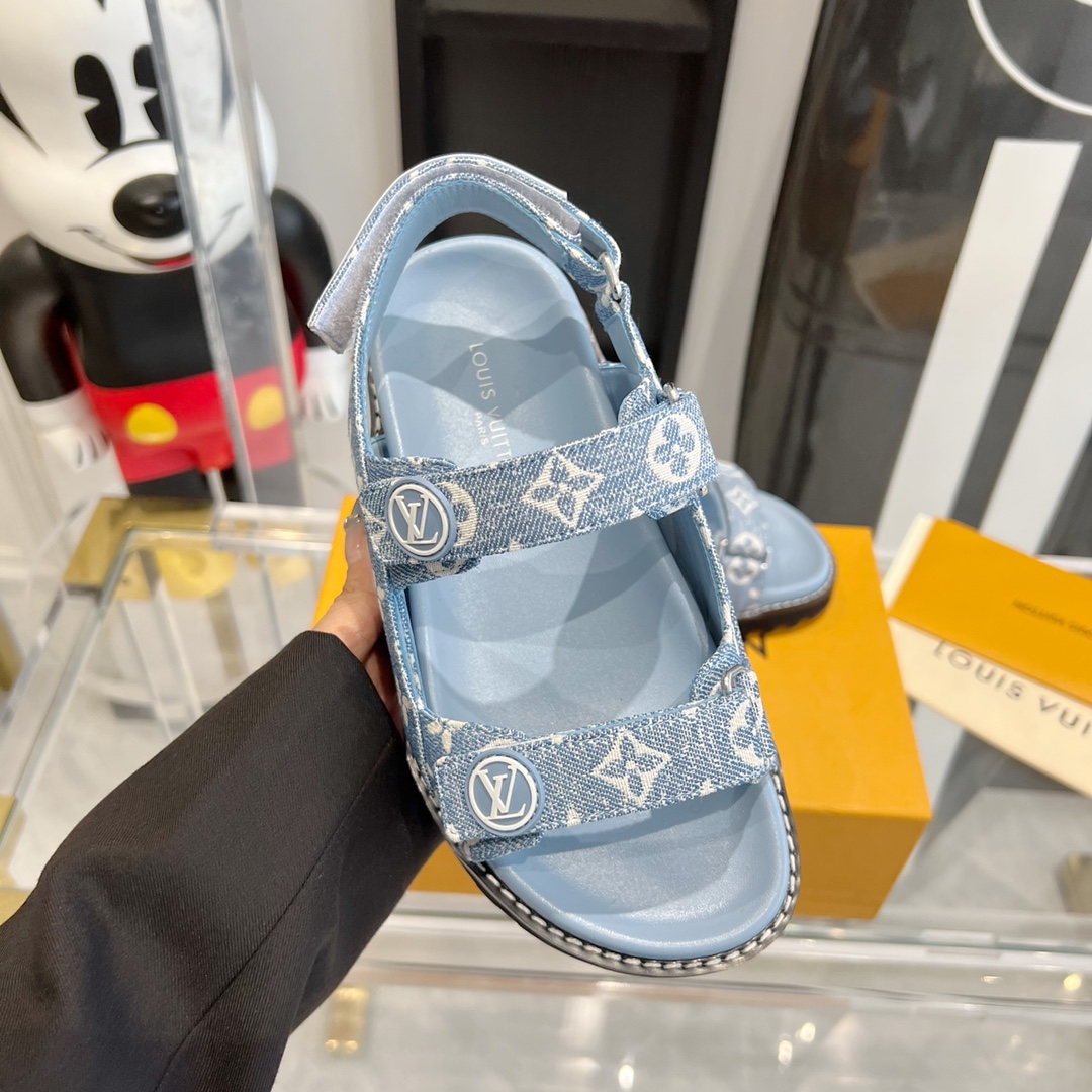 Louis Vuitton 2023 spring and summer beach sandals