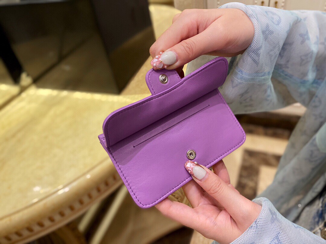 𝗖𝗛𝗔𝗘𝗡𝗟✦In exclusive channel special lambskin 🐑Classic zipper coin card case Taro purple💜