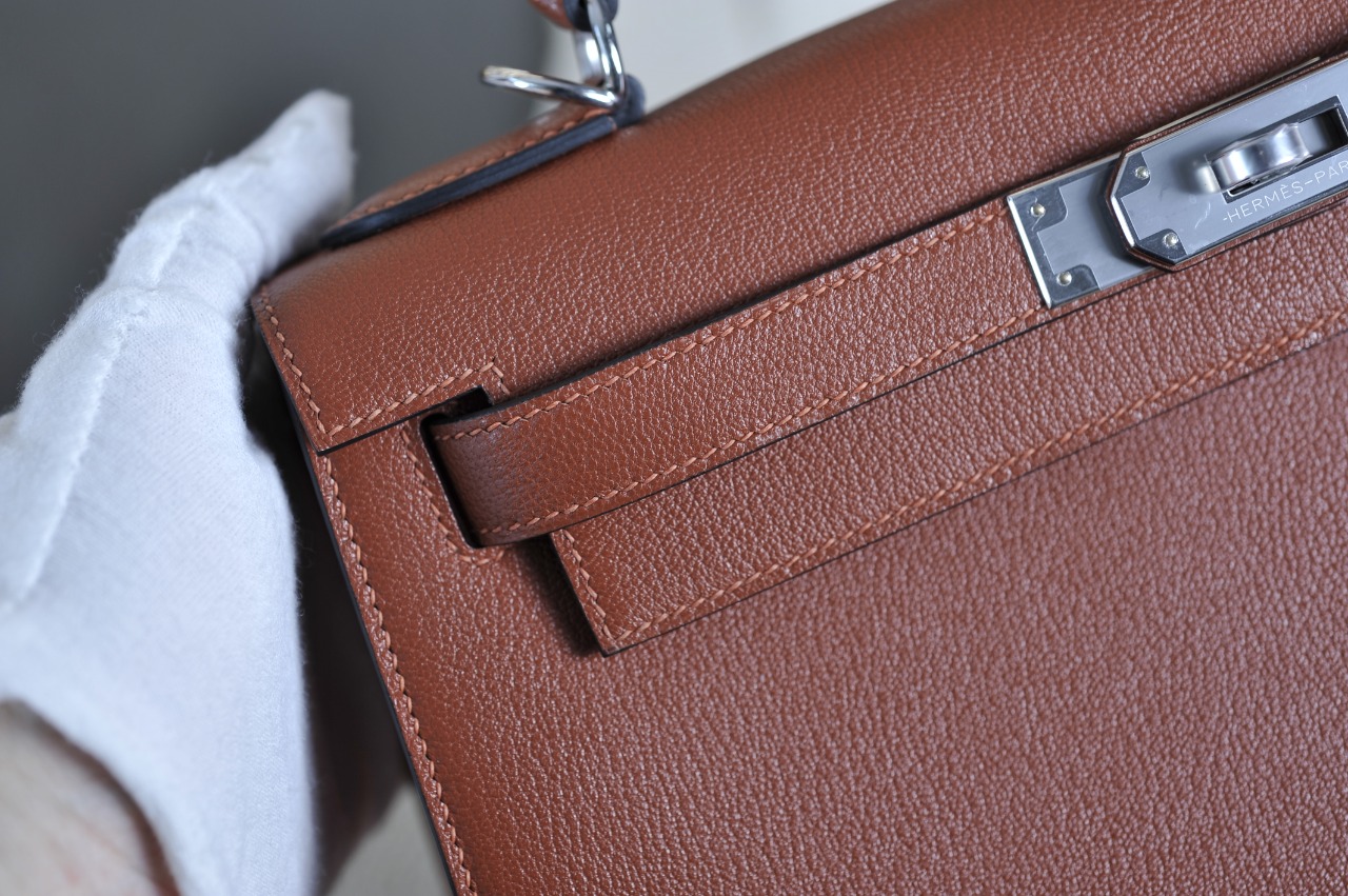 Kelly 28 brick red silver buckle French sheepskin