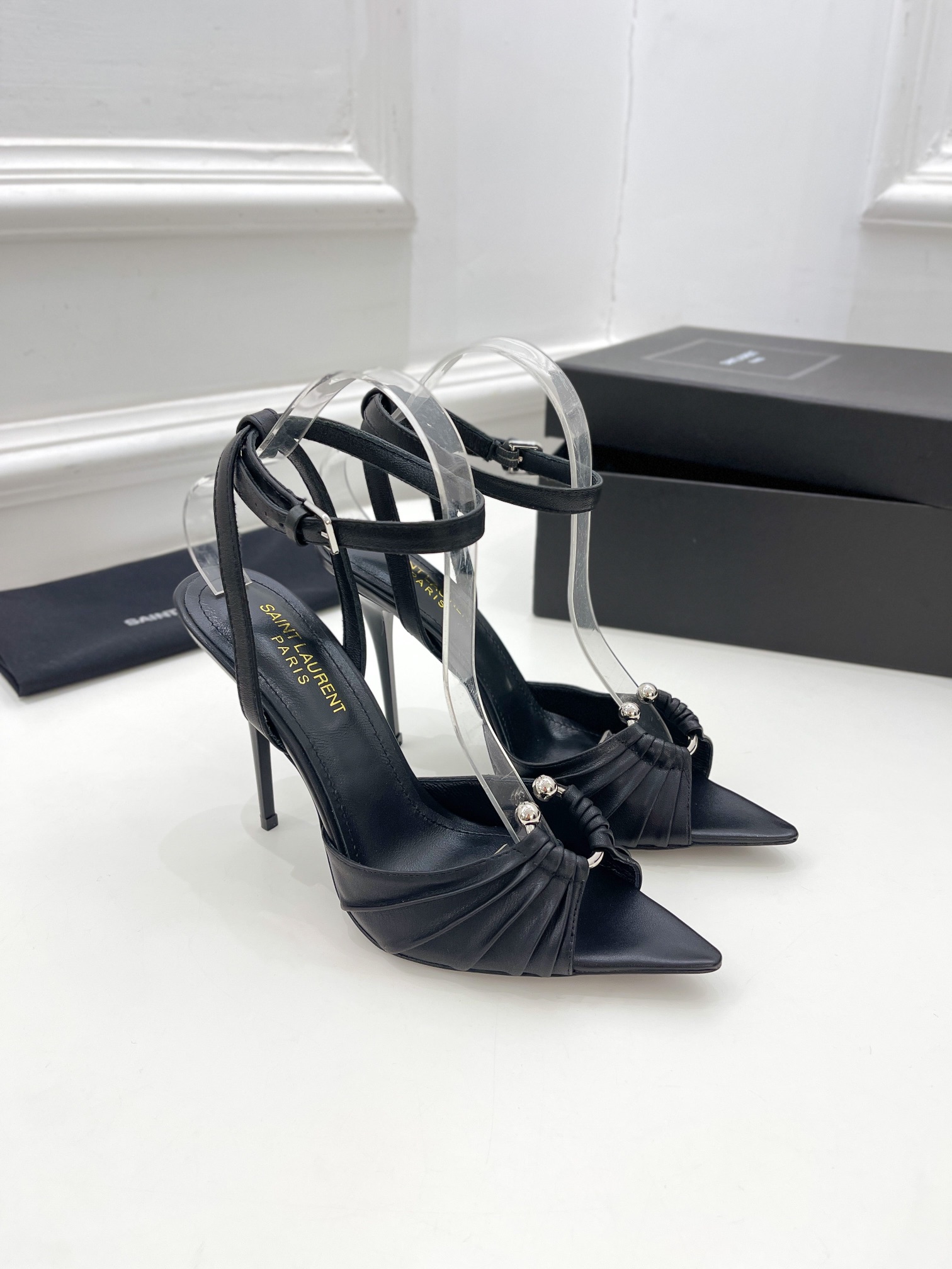 𝙎𝙖𝙞𝙣𝙩 𝙇𝙖𝙪𝙧𝙚𝙣𝙩 | 𝟐𝟎𝟐𝟏/𝐒𝐒 𝐧𝐞𝐰 YSL｜Roland 2022/fw early spring new baked high heels