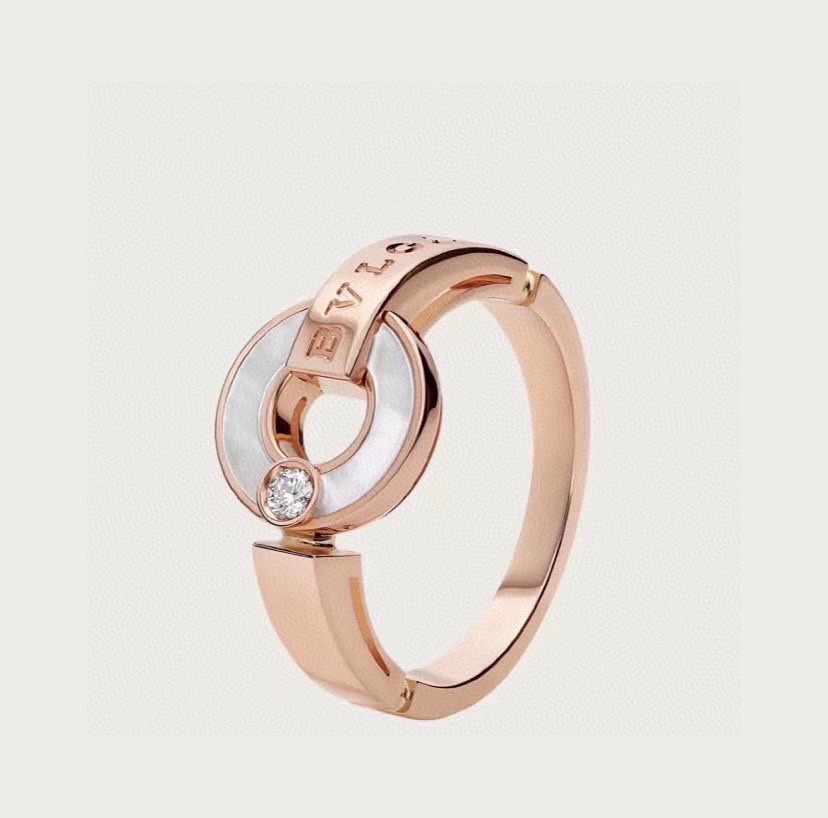 BVLGARI ring