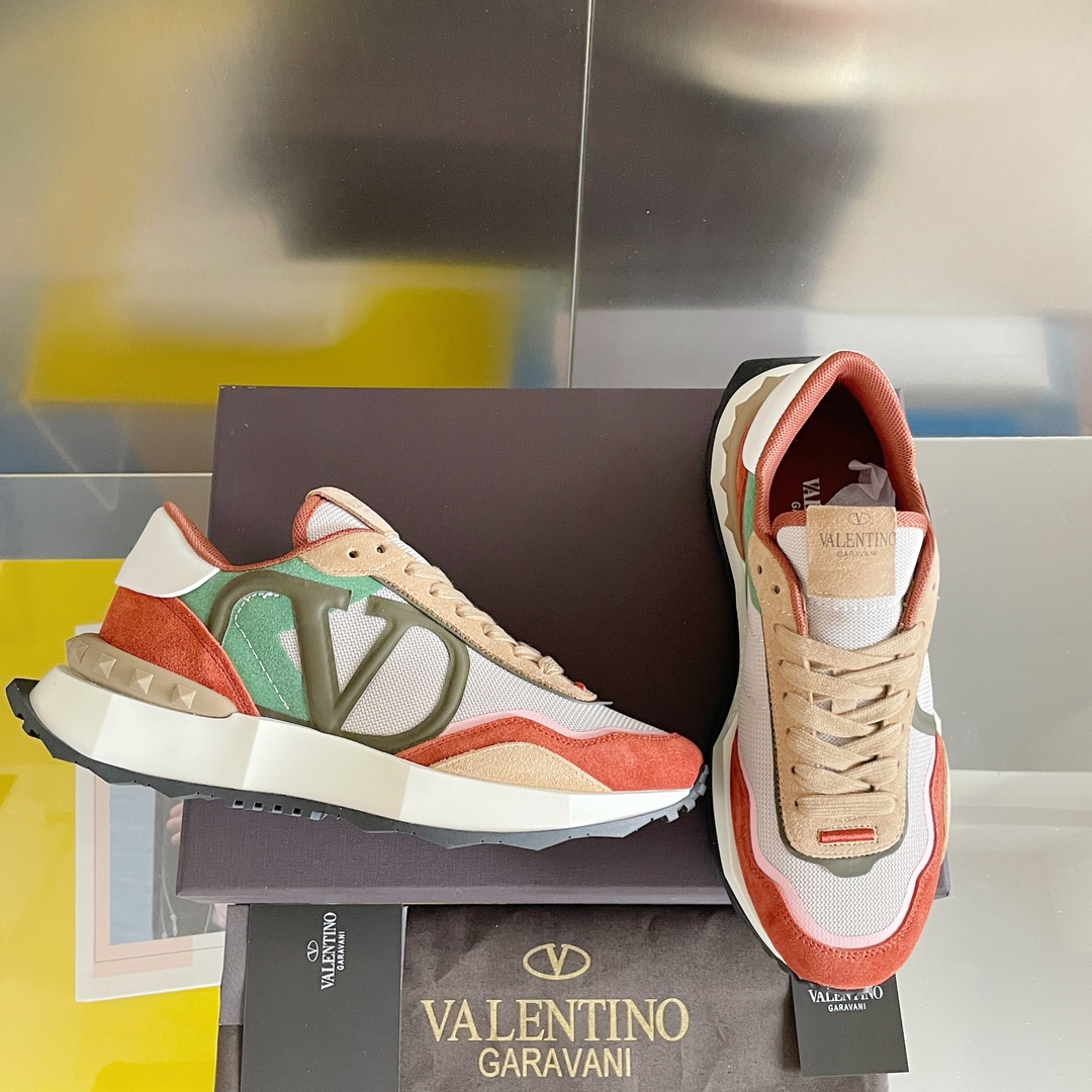 【Valentino】𝟐𝟎𝟐𝟏/𝐒𝐒 𝐧𝐞𝐰  Valentino new NETRUNNER series casual air cushion sports shoes