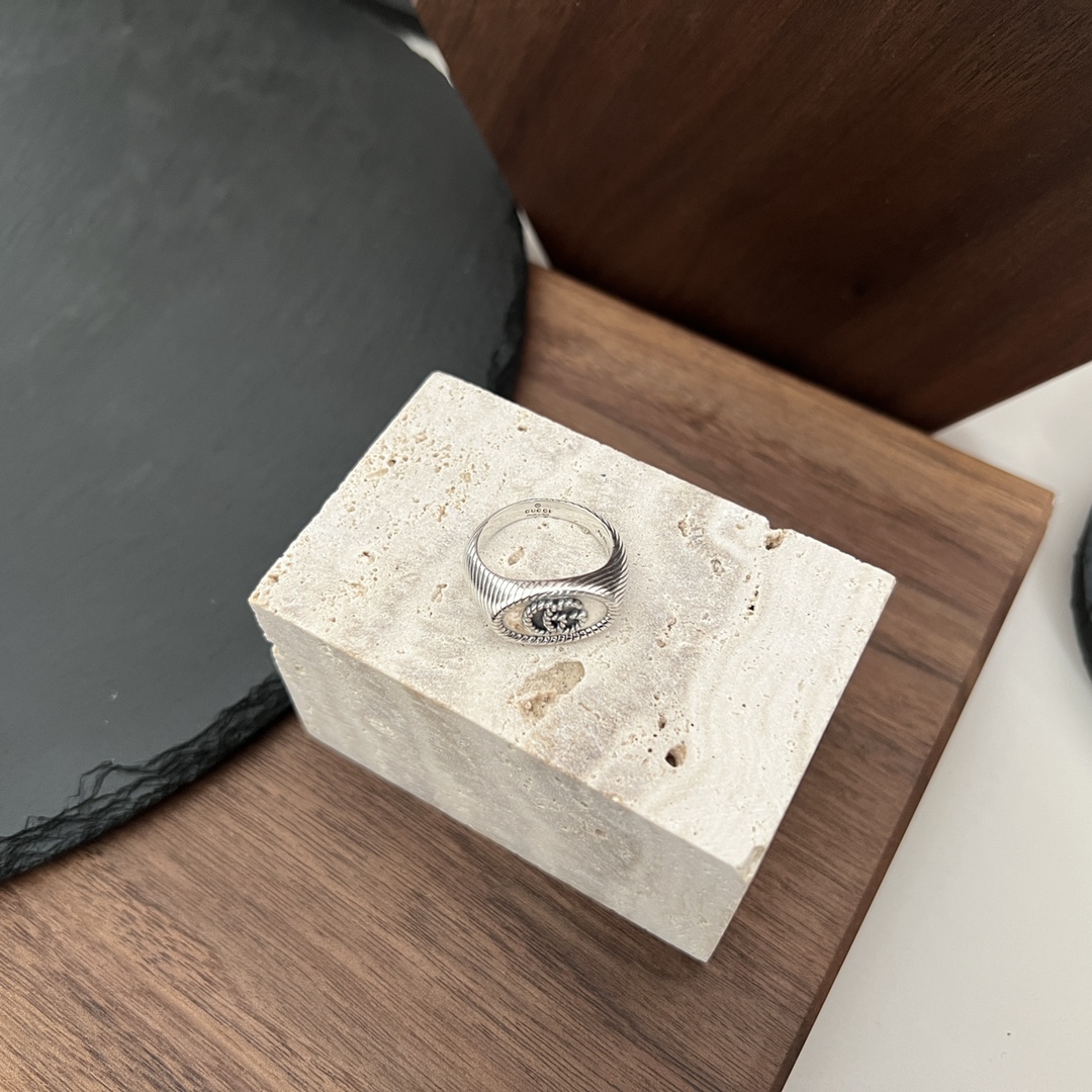 𝐆𝐮𝐜𝐜𝐢 925 Sterling Silver Double G Ring