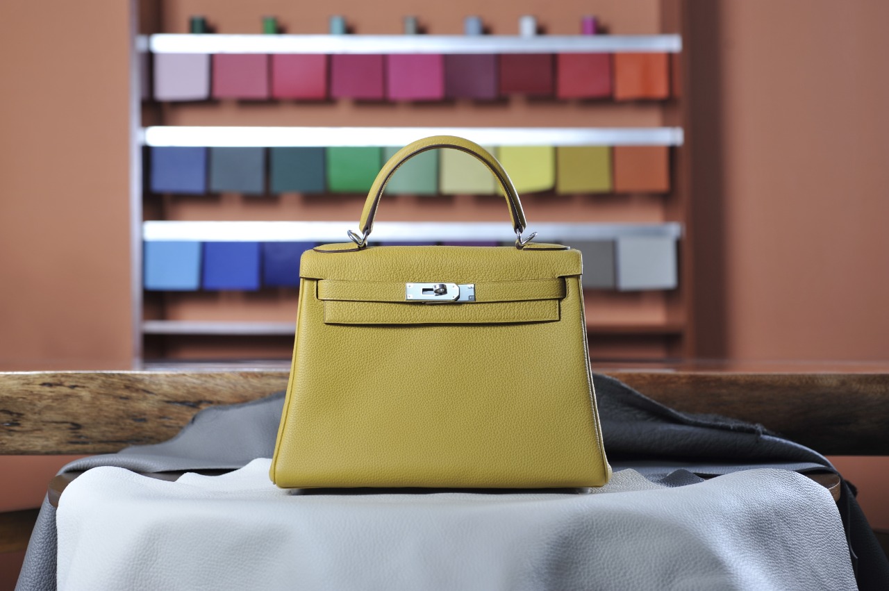 Kelly 28 Inseam Amber Yellow Silver Buckle TOGO Leather