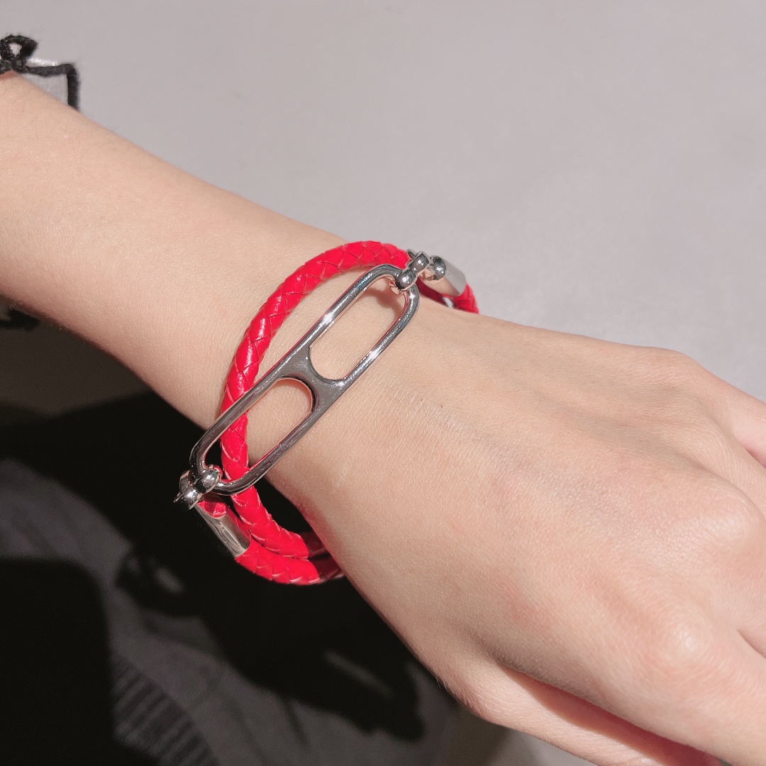 Hermes bracelet