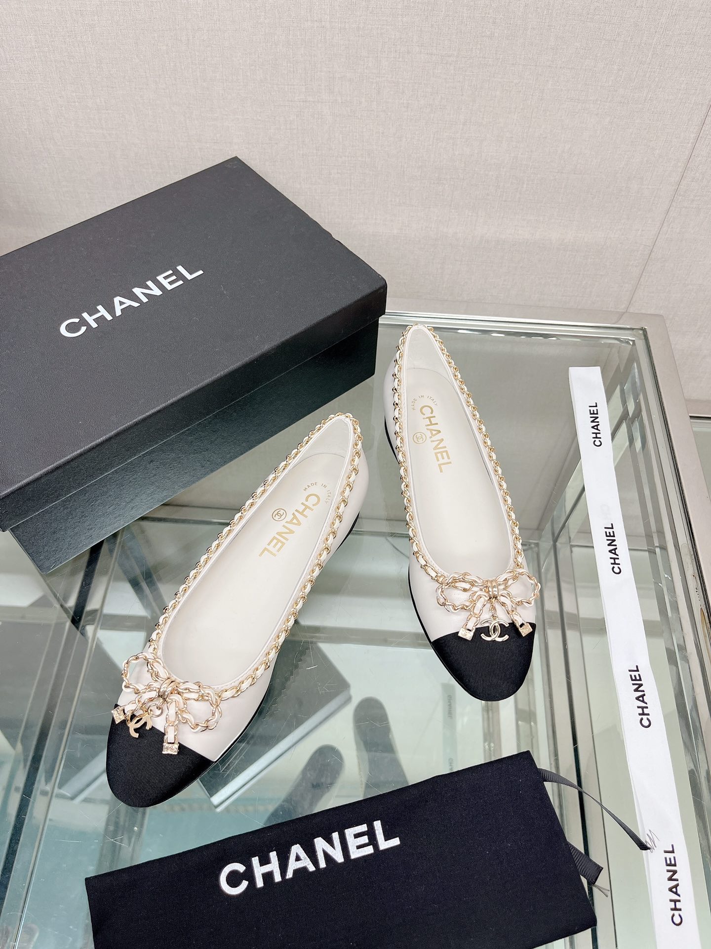 CHANEL 23Ss chain bow flat single shoes imported lambskin sheepskin lining