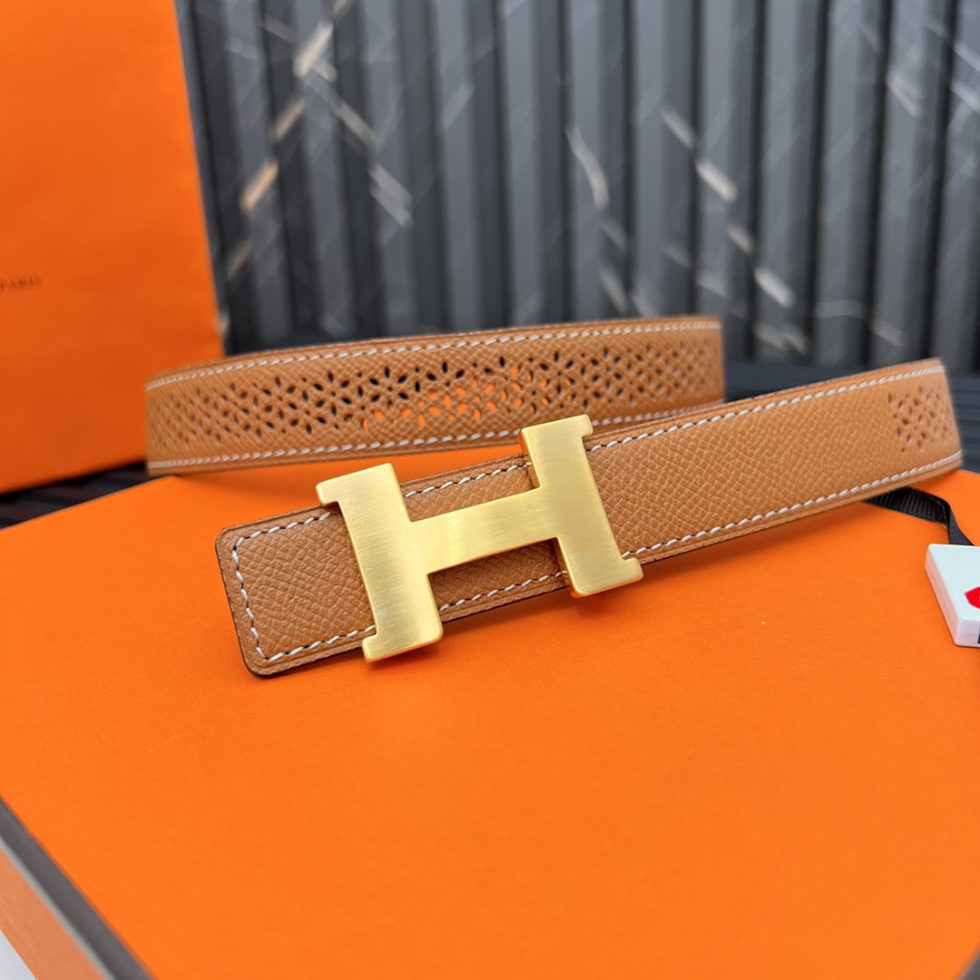 Hermes Reversible Belt in Swift and Epsom Calfskin