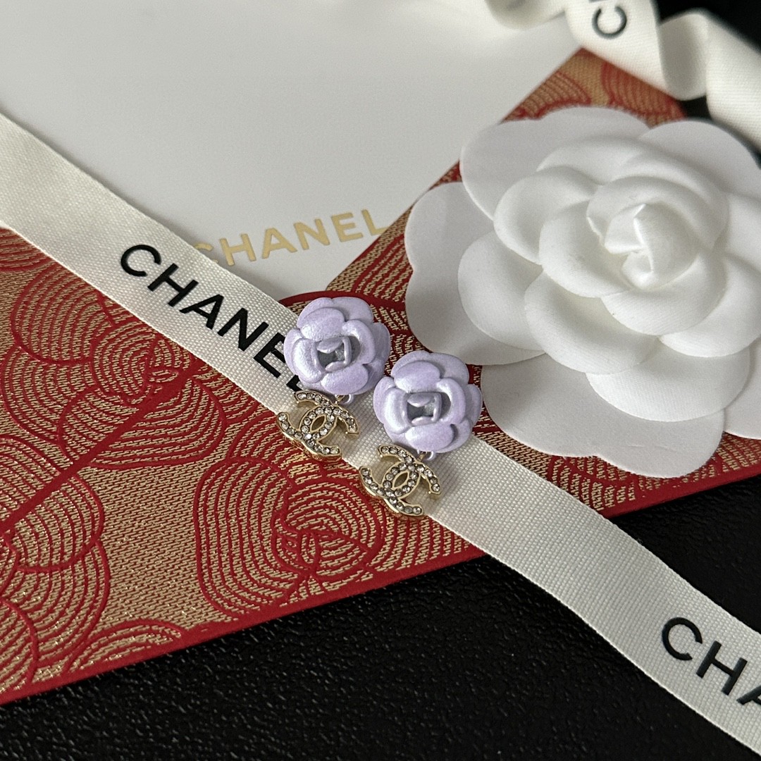 CHANEL🇫🇷Xiaoxiang middle-aged double C earrings