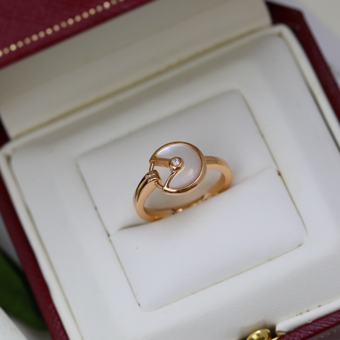 Cartier ring