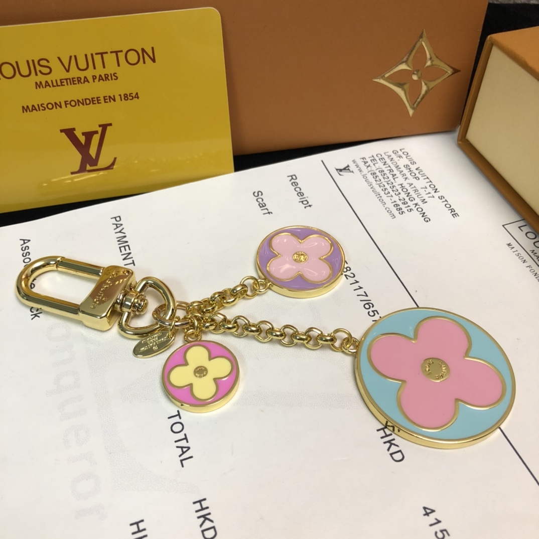 Louis Vuitton Lv Keychain Chain bag accessory