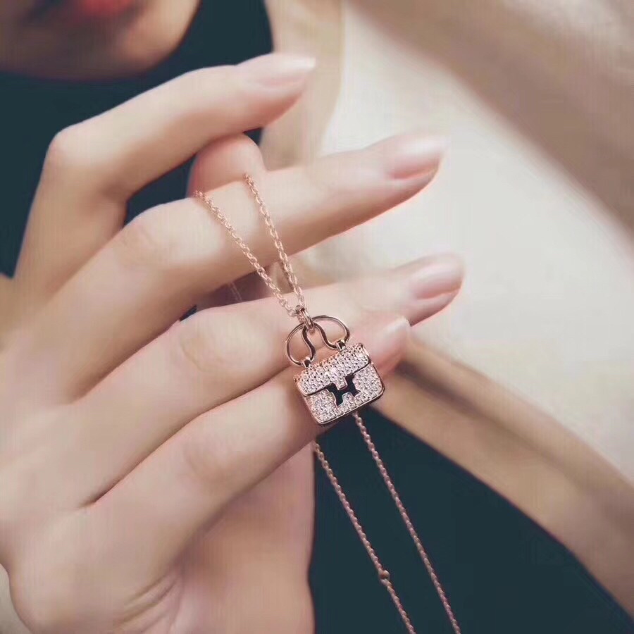Hermes necklace