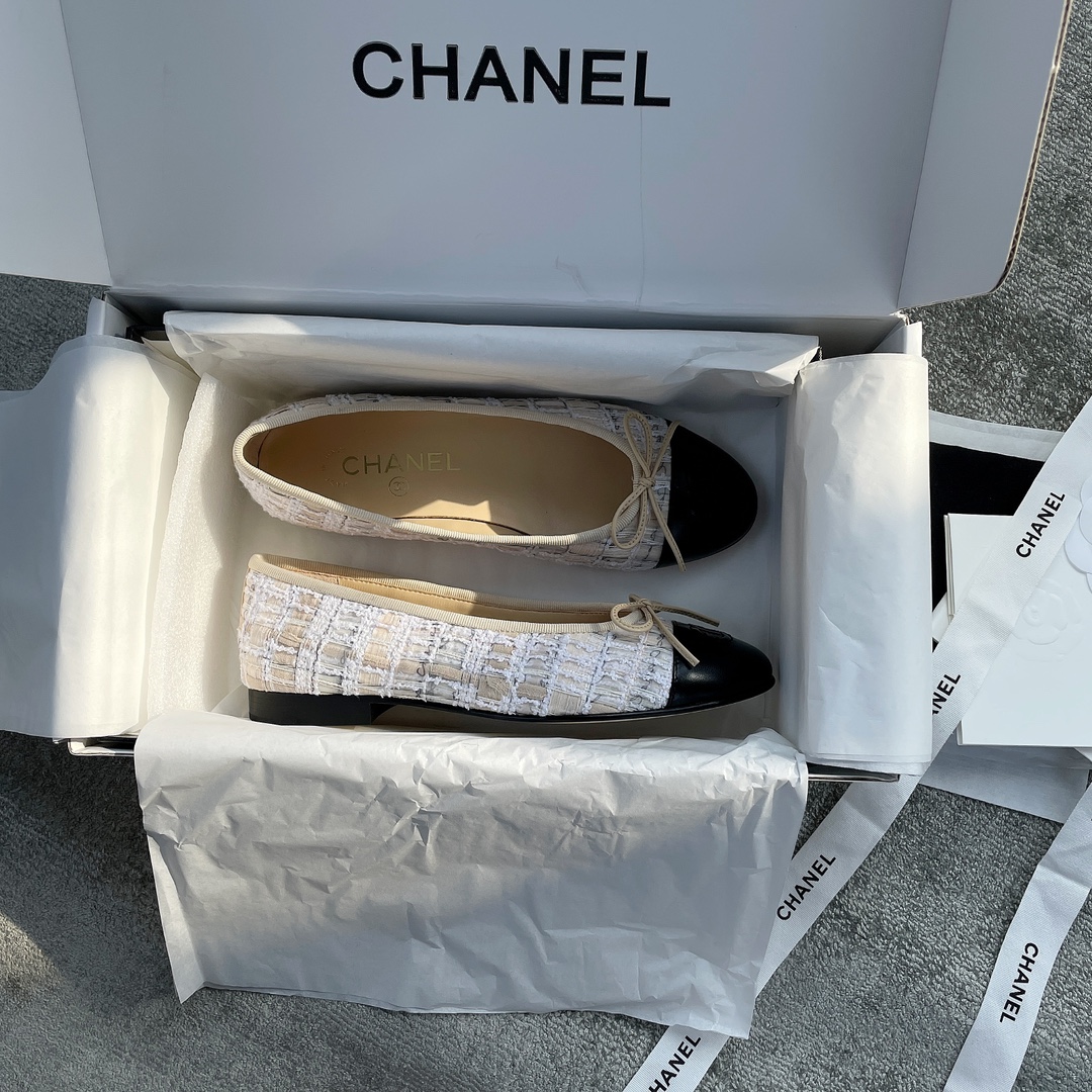 CHANEL classic ballet shoes the version is very positive classic models do not have to worry about the version
