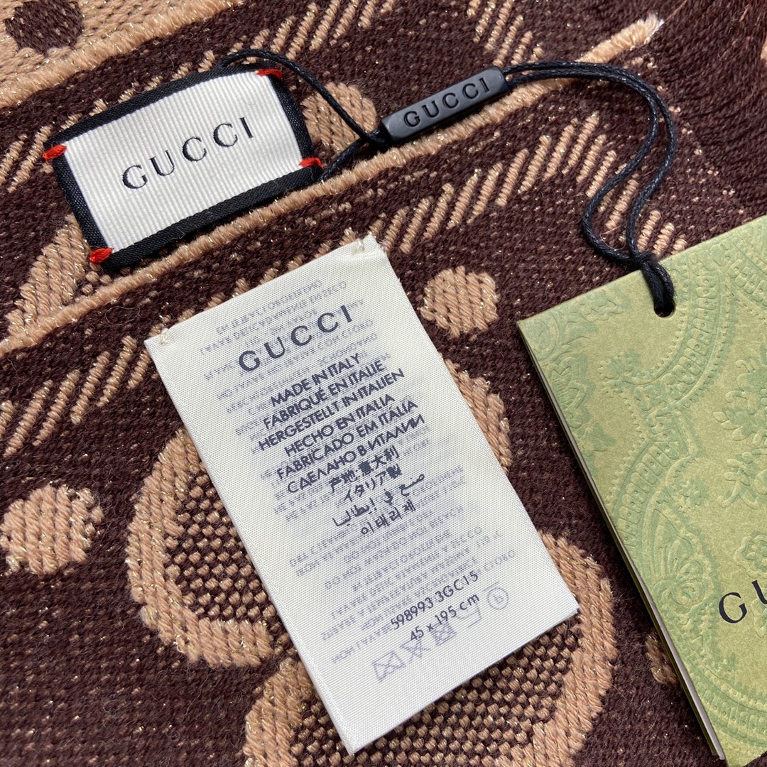GUCCI Wool jacquard scarf 96% wool 2% polyamide 2% metal fiber